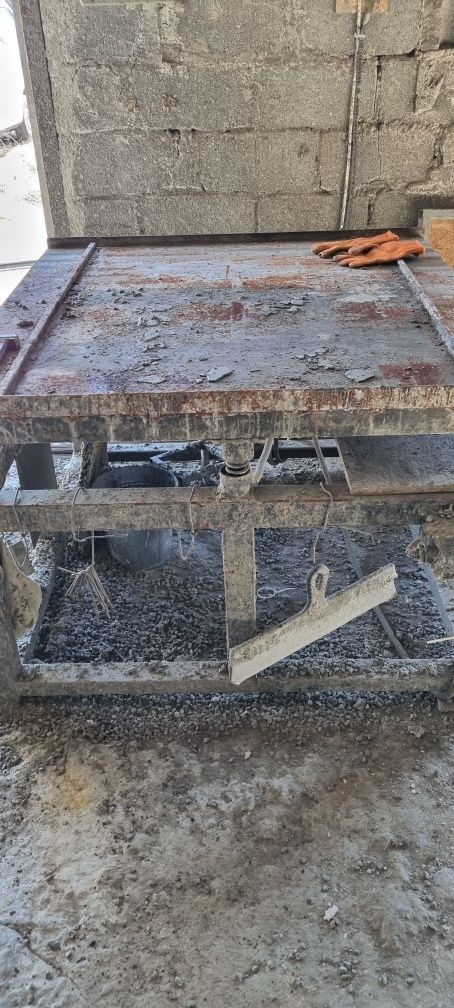 Продам ВИБРОСТОЛ для производства бетонных заборов, плитки Херсон