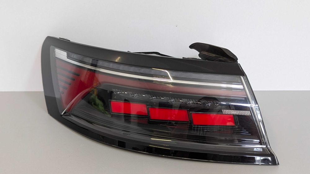 Фонарь задний левый зовнішн  VW ARTEON   купе 3G8945207L  3G8945207N