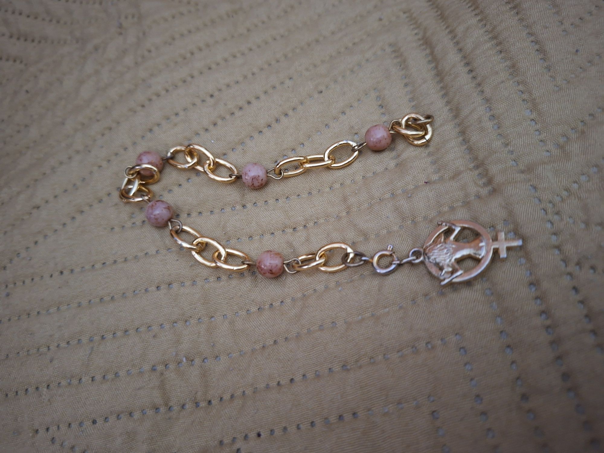 Várias pulseiras