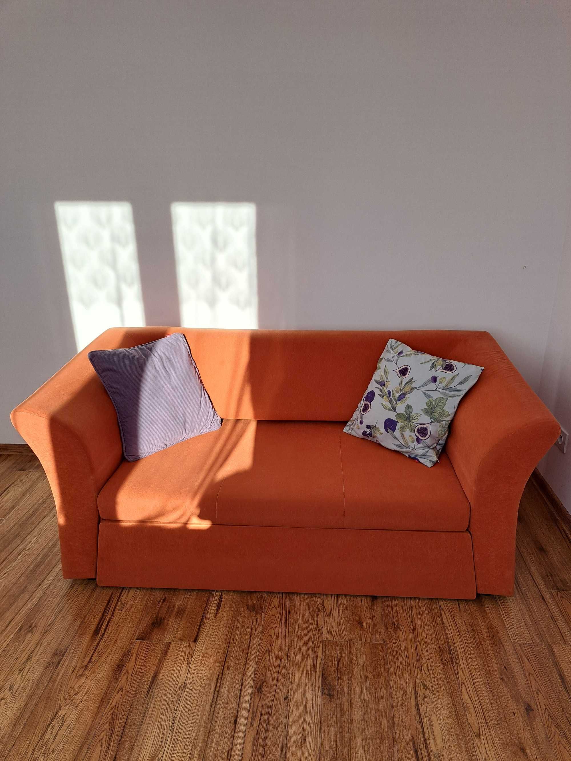 Sofa z funkcją spania orange