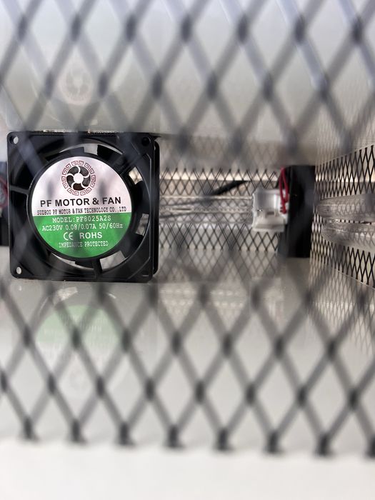 Nowa lampa dezynfekcyjna UV-C 600x600 – do sufitu podwieszanego