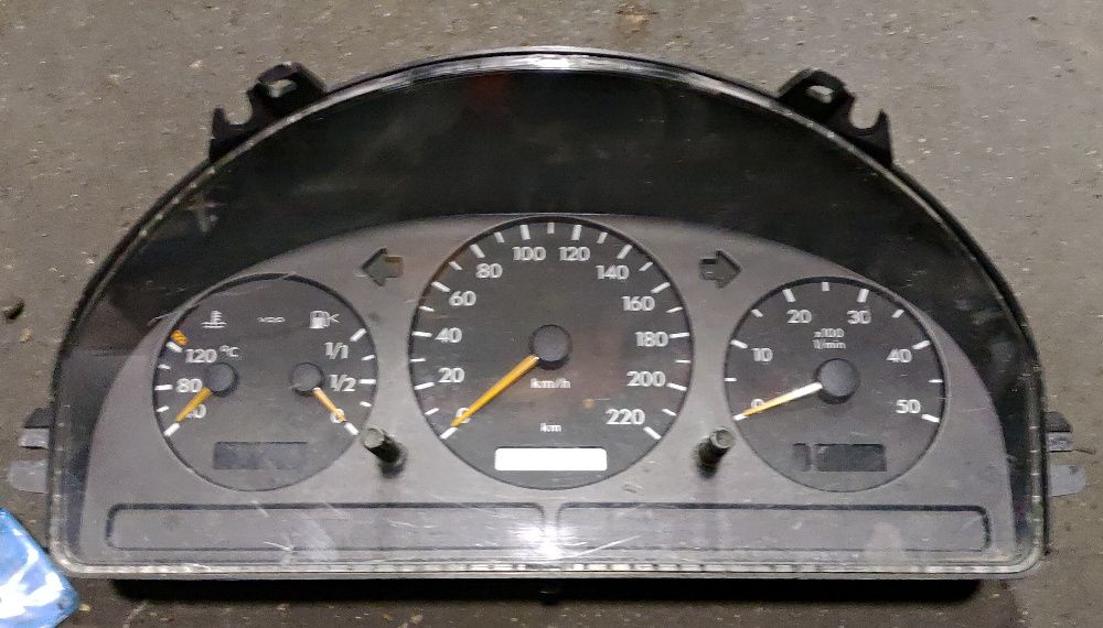 Mercedes ML W163 licznik zegary