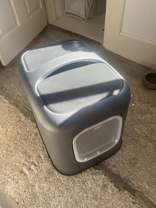Caixa de areia para gatos