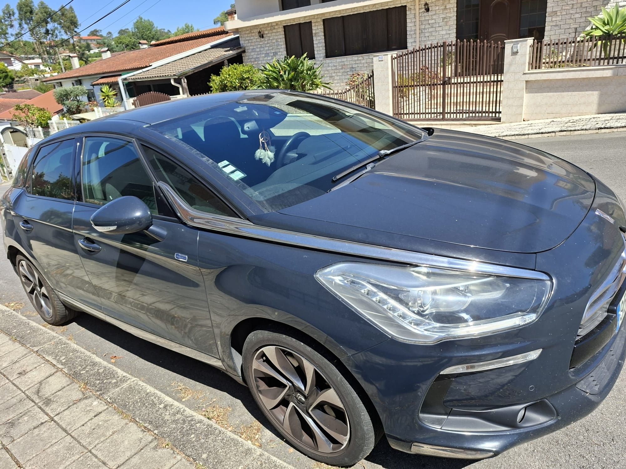 Citroën DS5 hibrido 2013