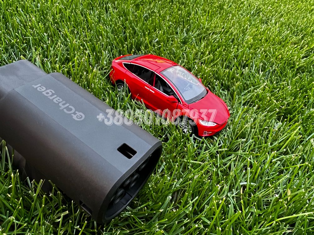 Перехідник швидкої зарядки Tesla Type 2 на ССS2 (DC, 210 А, 150 кВт)