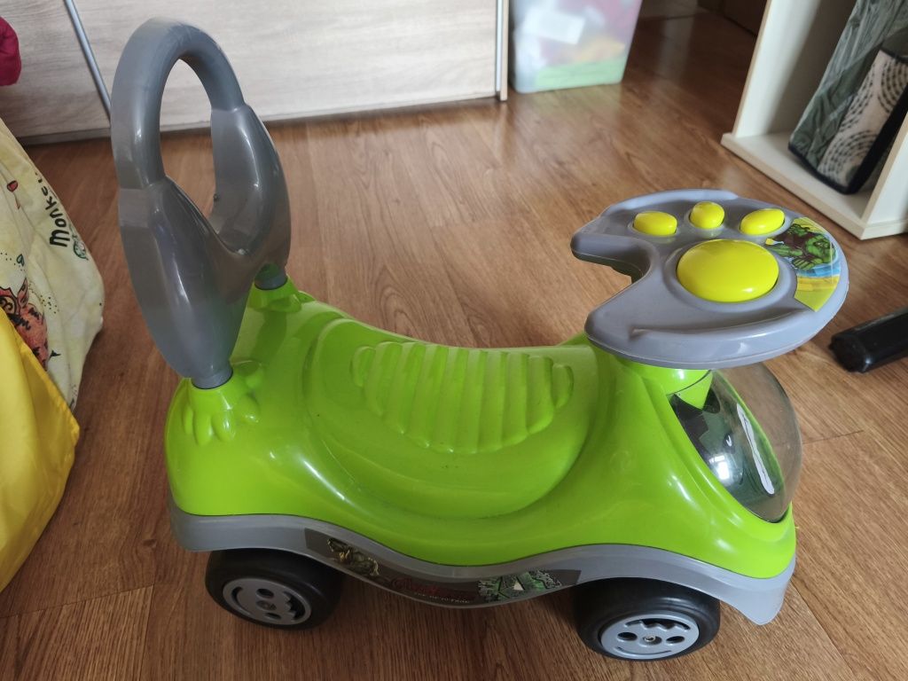 Carrinhos para brincar