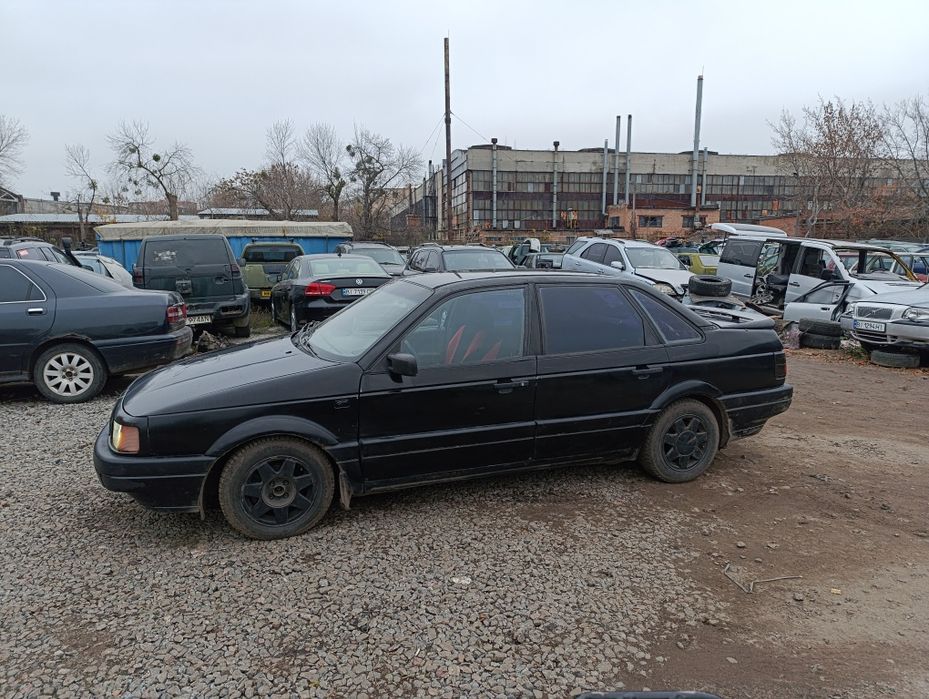 Volkswagen Passat b3 1.8 газ
