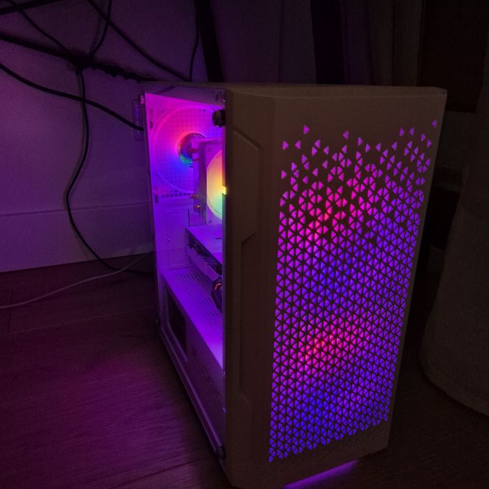 Komputer RTX3060Ti/RX6600XT/R5 5500/16gb ram/Gamingowy Okazja Wi-Fi