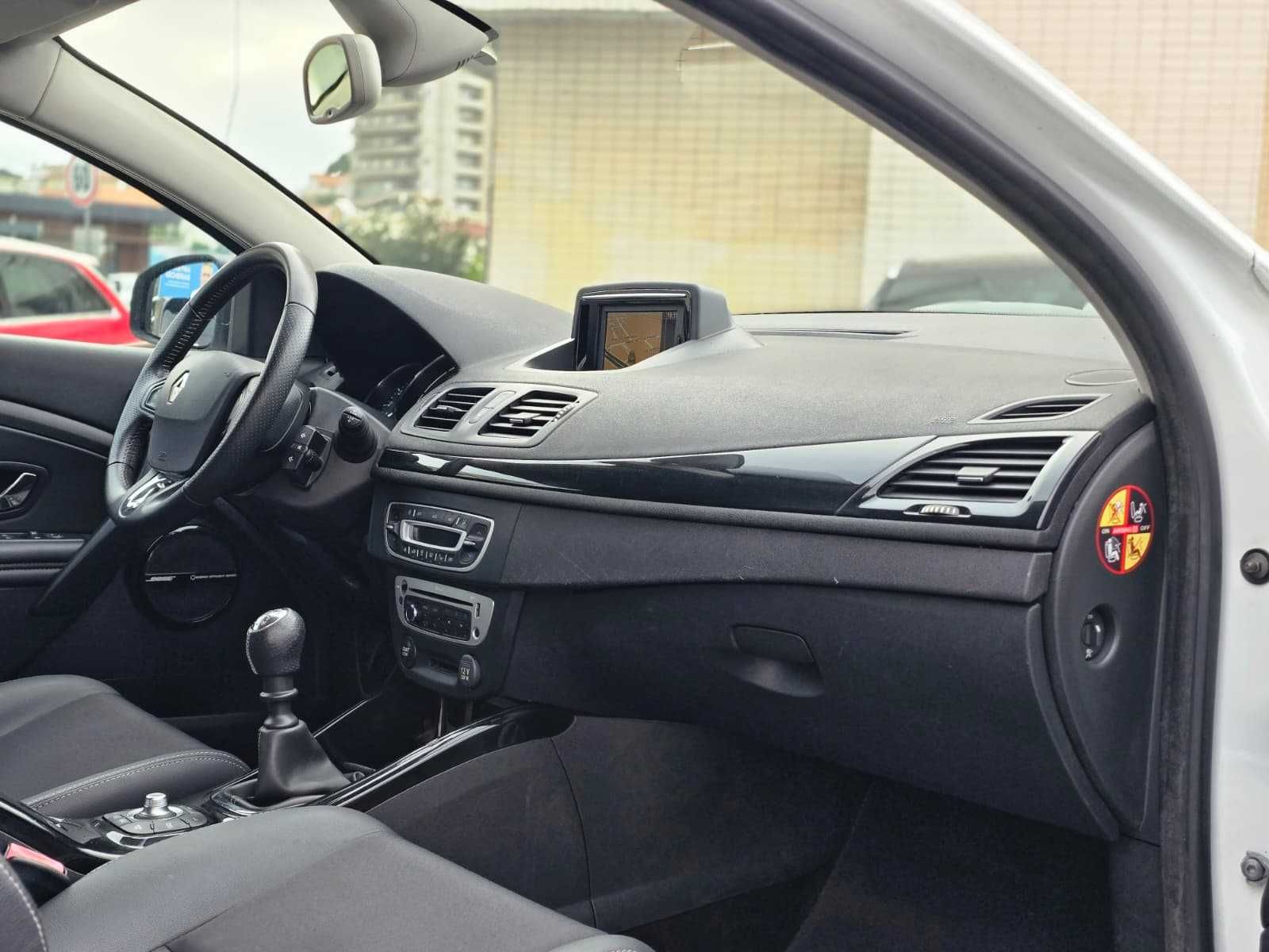RENAULT MÉGANE COUPE BOSE EDITION 1.5DCI 110CV