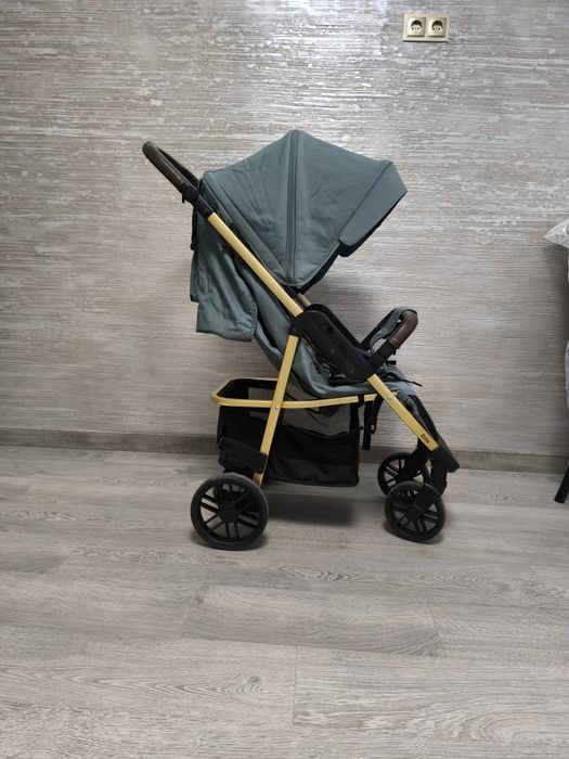 Коляска прогулянкова Carrello Echo