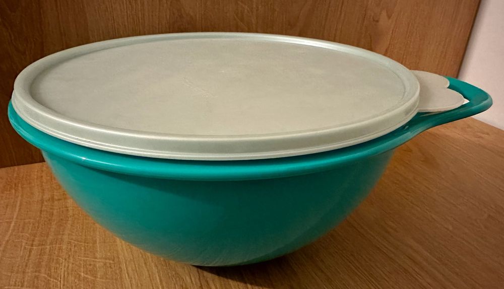 Caixa / Batedeira 2.75L Tupperware