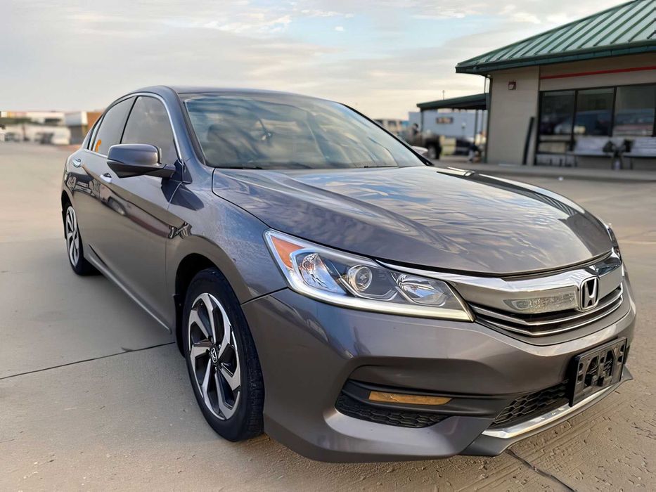 Honda Accord      2017