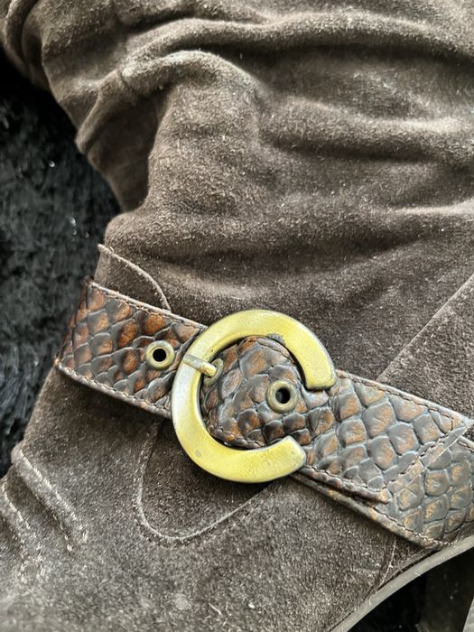 Botas LOFT cano médio castanhas