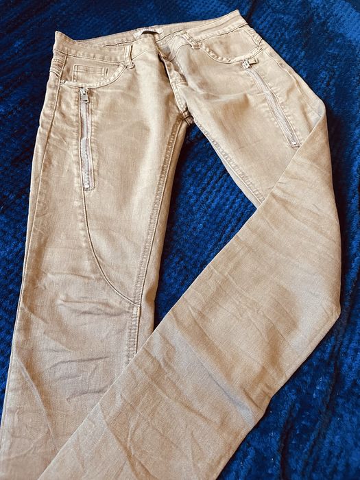 Zielonkawe spodnie khaki biodrowki z zamkami rozm. 38