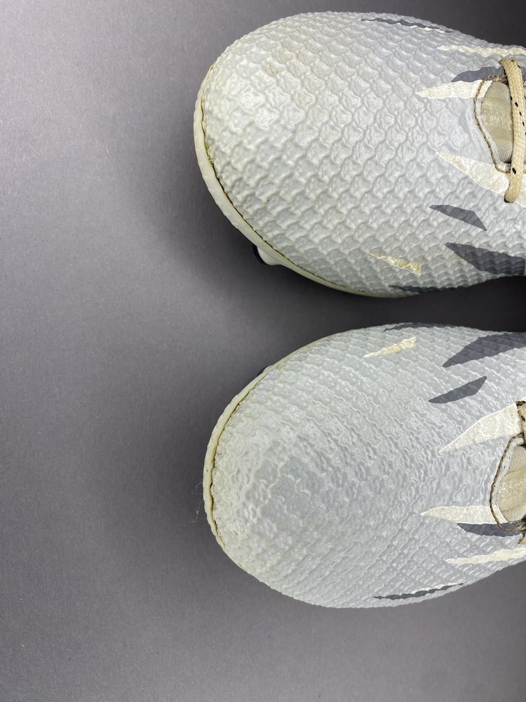 Adidas Predator гарні футбольні бутси бутсы футбол 44р адидас