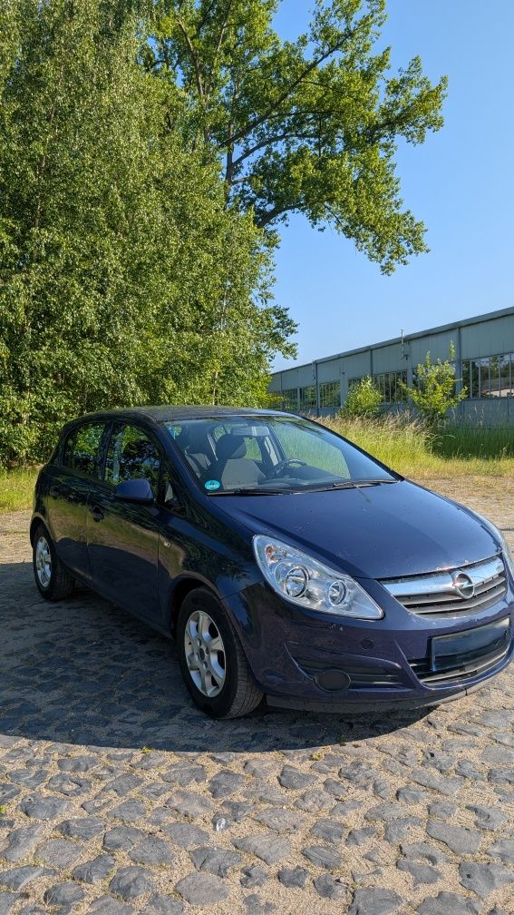Opel Corsa 2009 rok