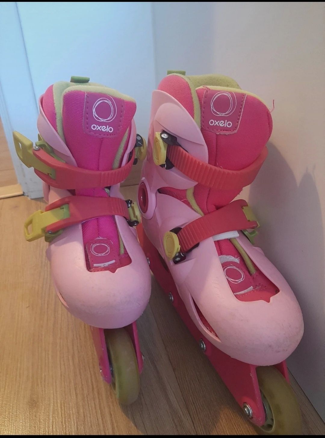 Patins em linha para menina tamanho 28 a 30