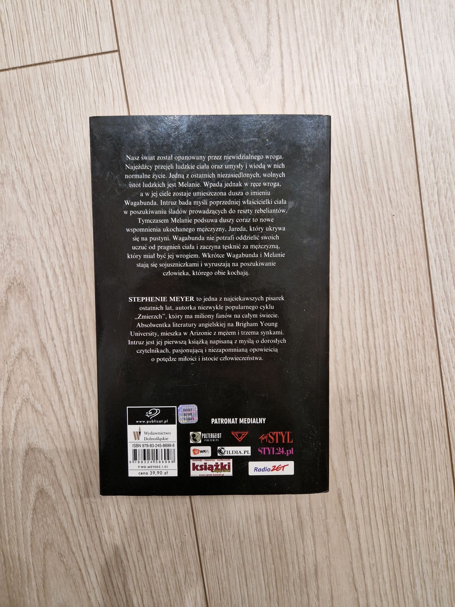 Intruz Stephenie Meyer