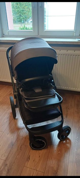 Wózek Muuvo Quick 3.0 2w1 - gondola + spacerówka + dodatki