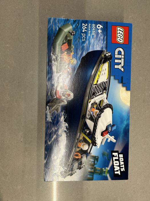Lego city 60456 pościg łodzià policyjną/police boat