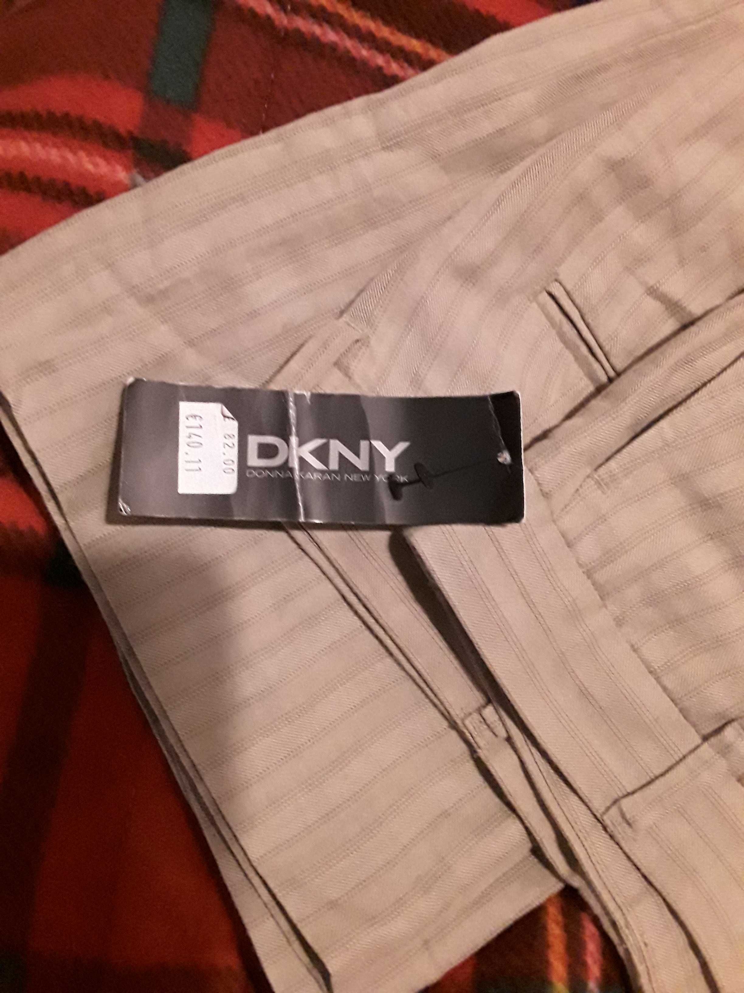 Calças DKNY novas