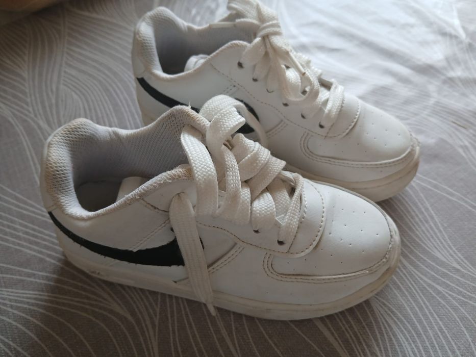 Sapatilhas Nike criança 28