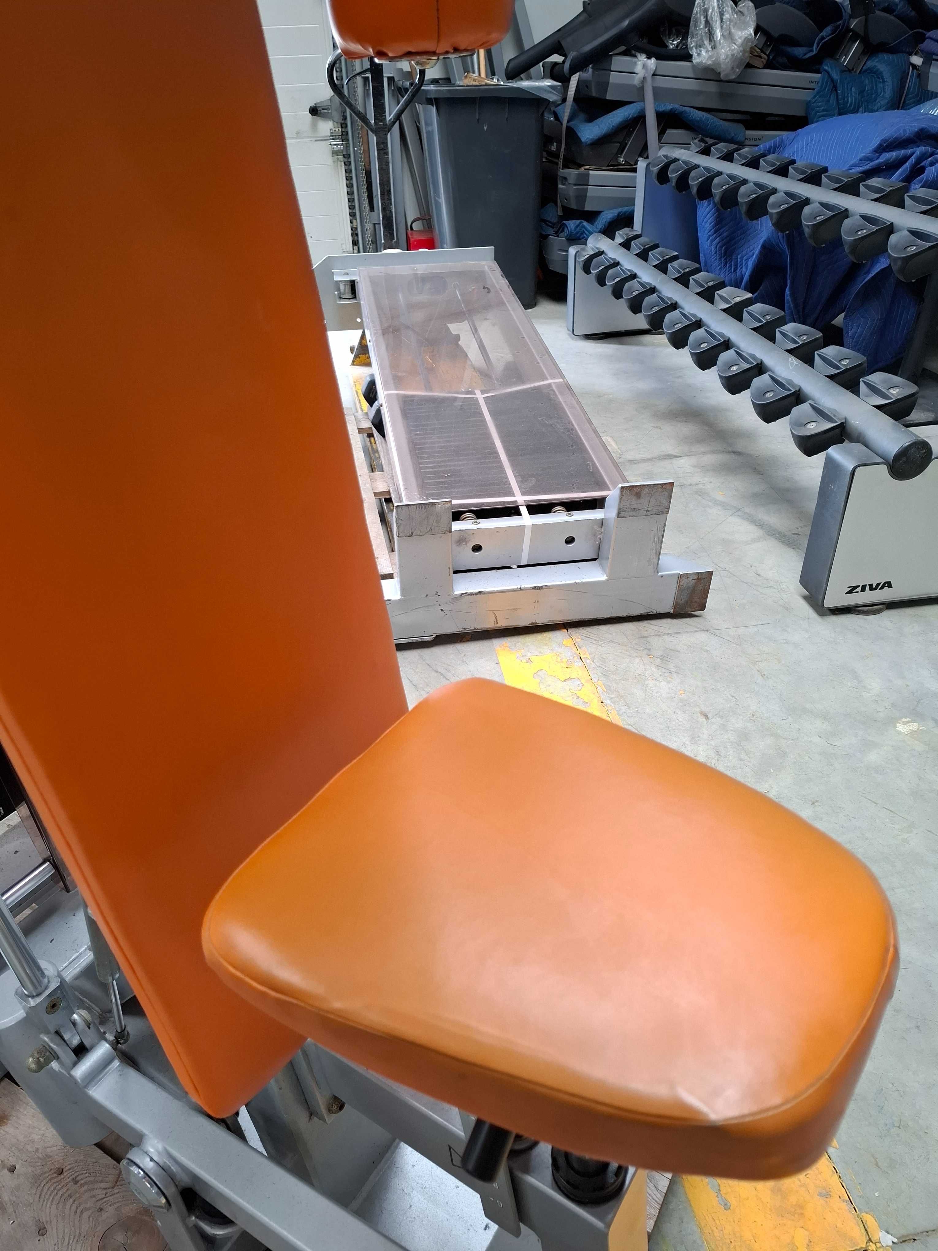Maszyna do ćwiczeń klatki piersiowej Pec Fly HBP Exclusive
