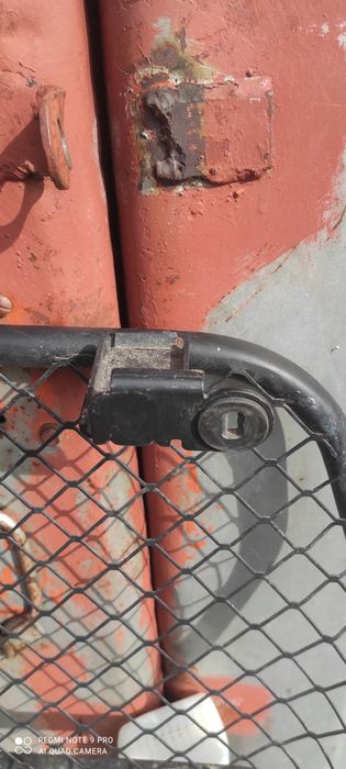 Перегородка Renault Kango.