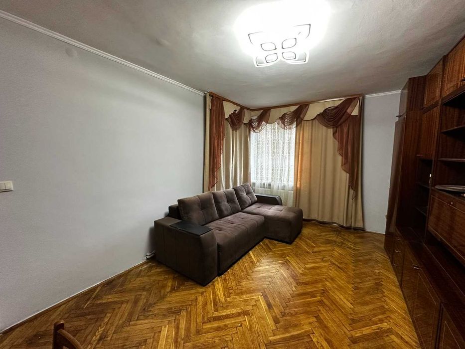 Оренда 4кімн.квартири  на вул. Під Голоском