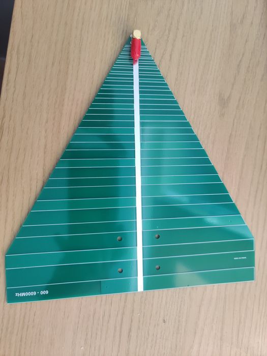 Антена 600 - 6000 МГц, 50 Вт, 6-7 dBультраширокосмугова логоперіодична