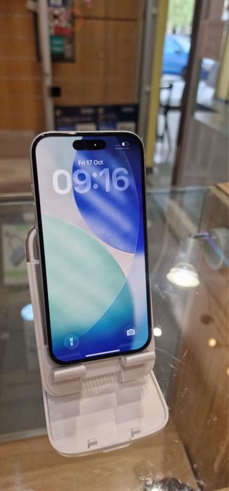 Iphone 15  excelenye