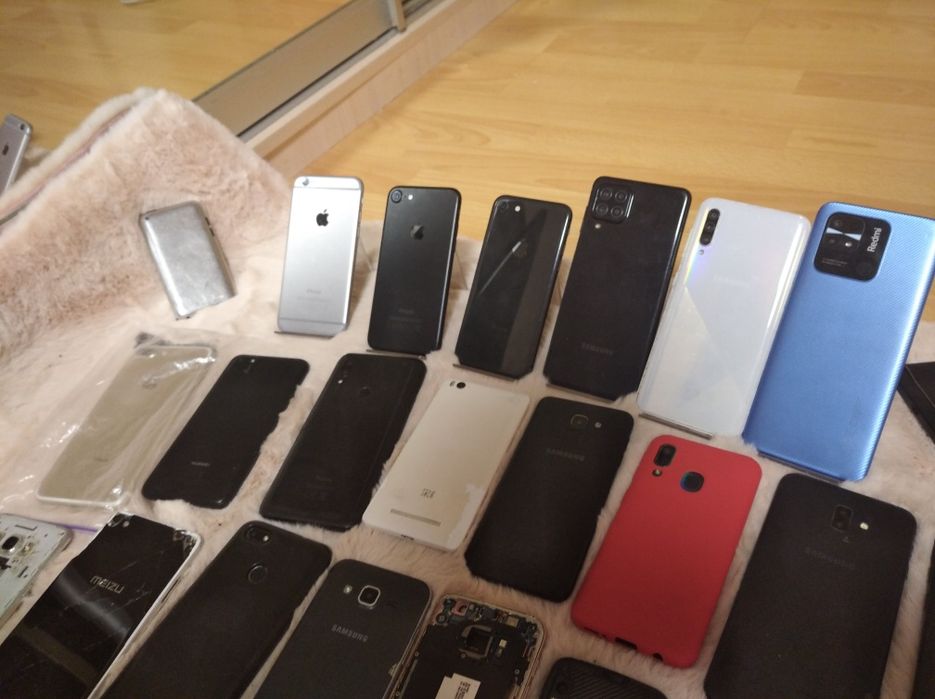 Продам все телефоны рабочие и нерабочие