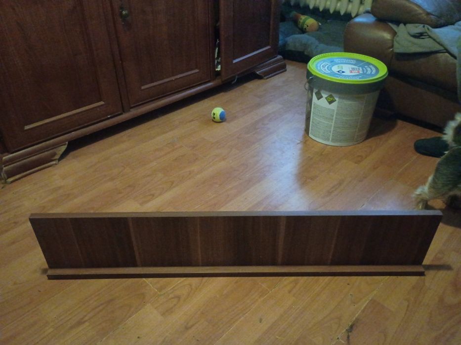 Półka ścienna brązowa