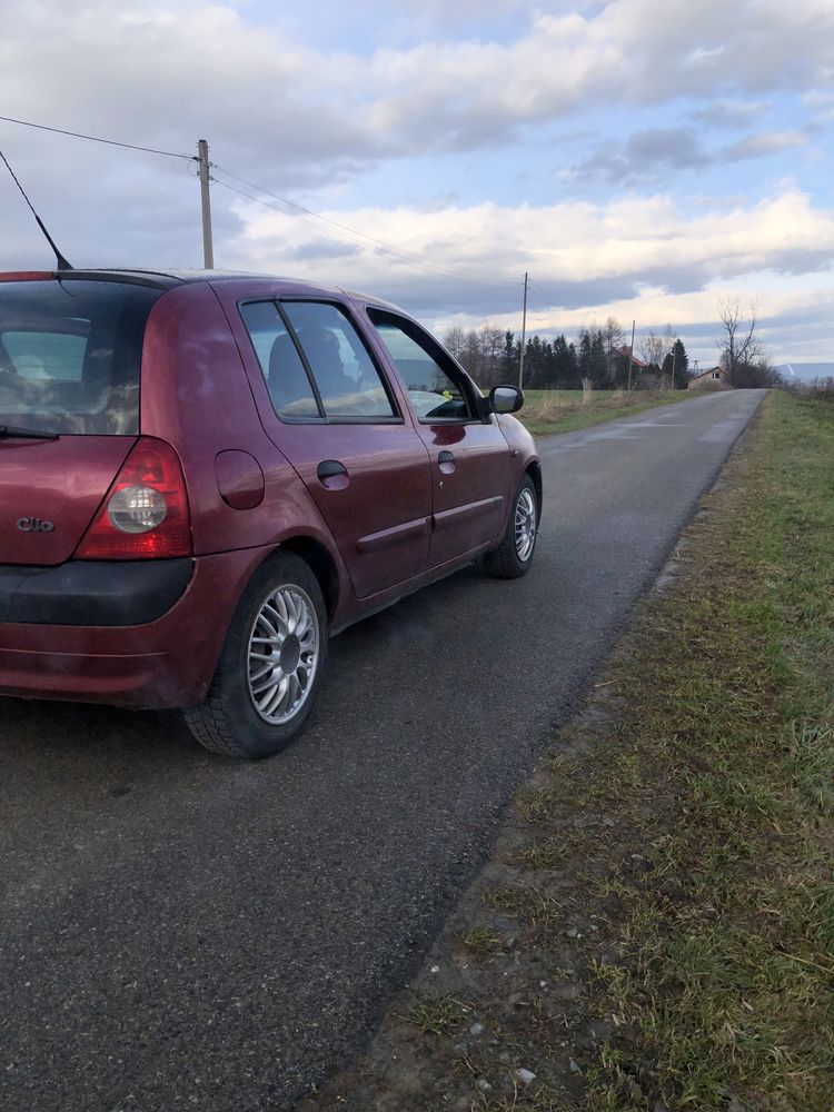 Czujnik położenia wału delphi clio 2 1.2 16v 2001