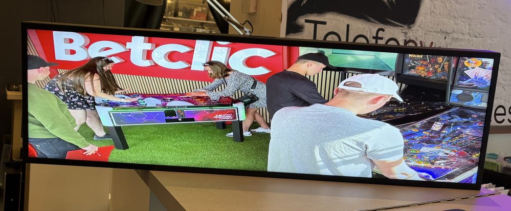 Monitor Smart Android EVENT Reklama 37” Long polecam 23% FV