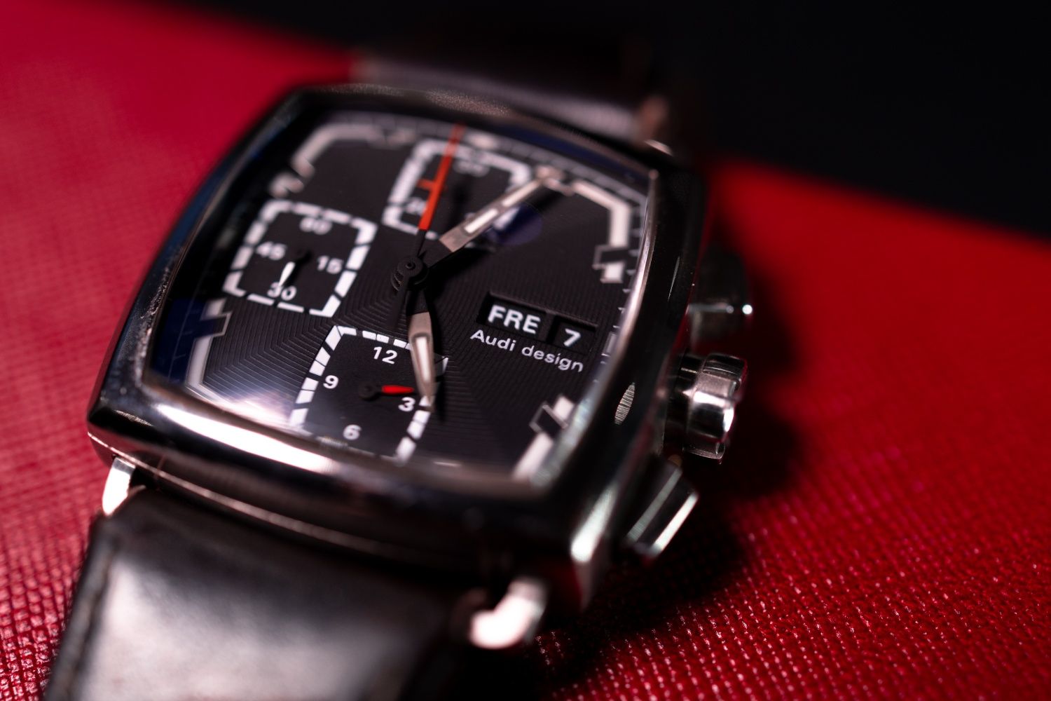 Zegarek Sinn Audi design