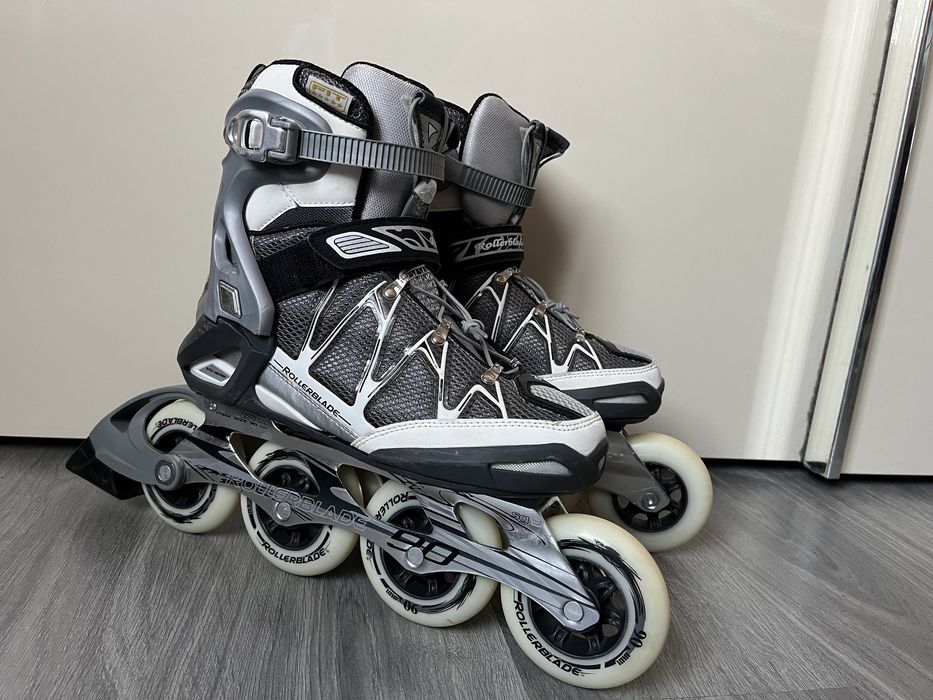 Ролики RollerBlabe Igniter 90 розмір 39 стелька 25 см