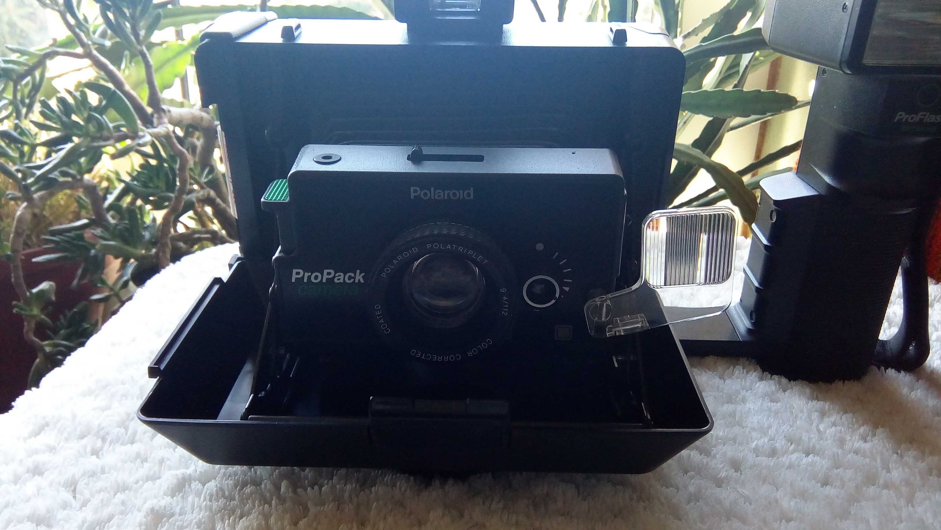Polaroid Propack camera z lampą błyskową