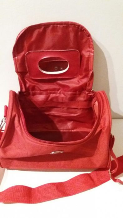 Necessaires/bolsas de viagem