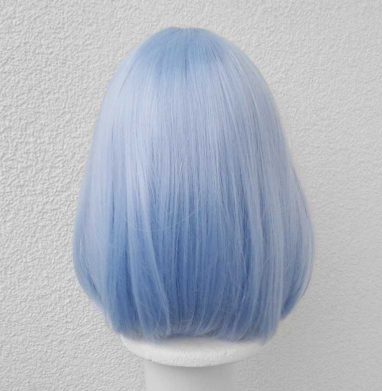 Błękitna niebieska krótka peruka z prostą grzywką bob cosplay wig