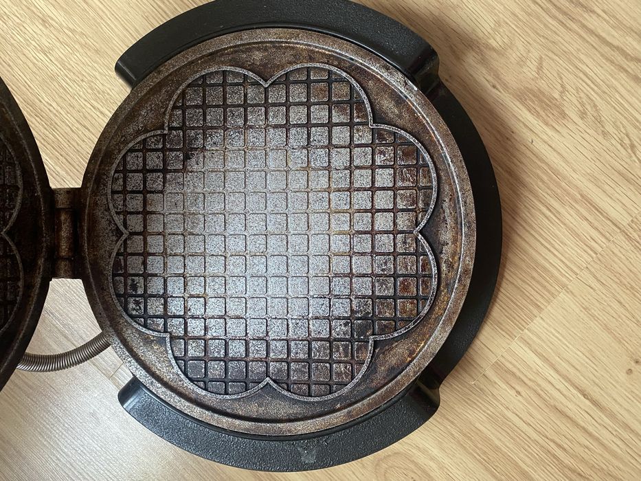 Електро вафельниця «Сластена»