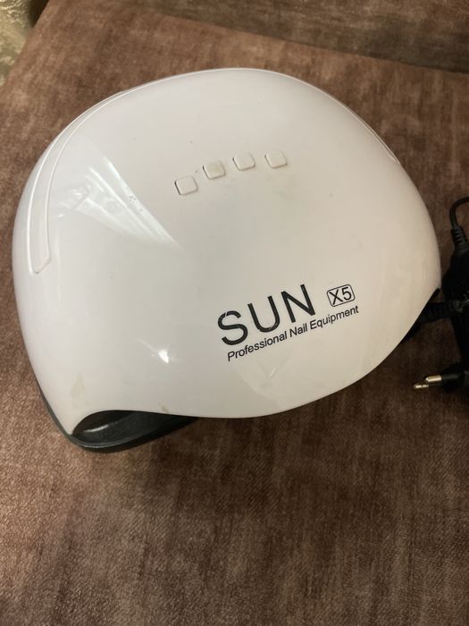 Лампа для манікюру