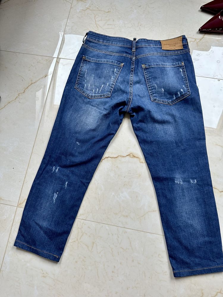Jeansy Dsquared2