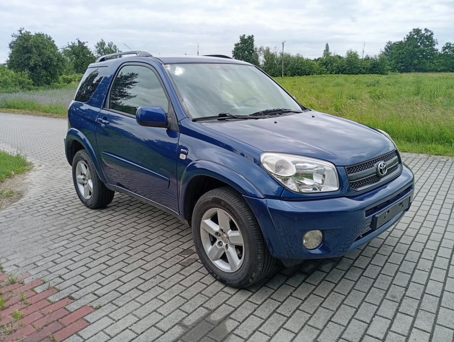 Toyota RAV4 4X4 -2.0 benzyna-150 kM,hak,klima.