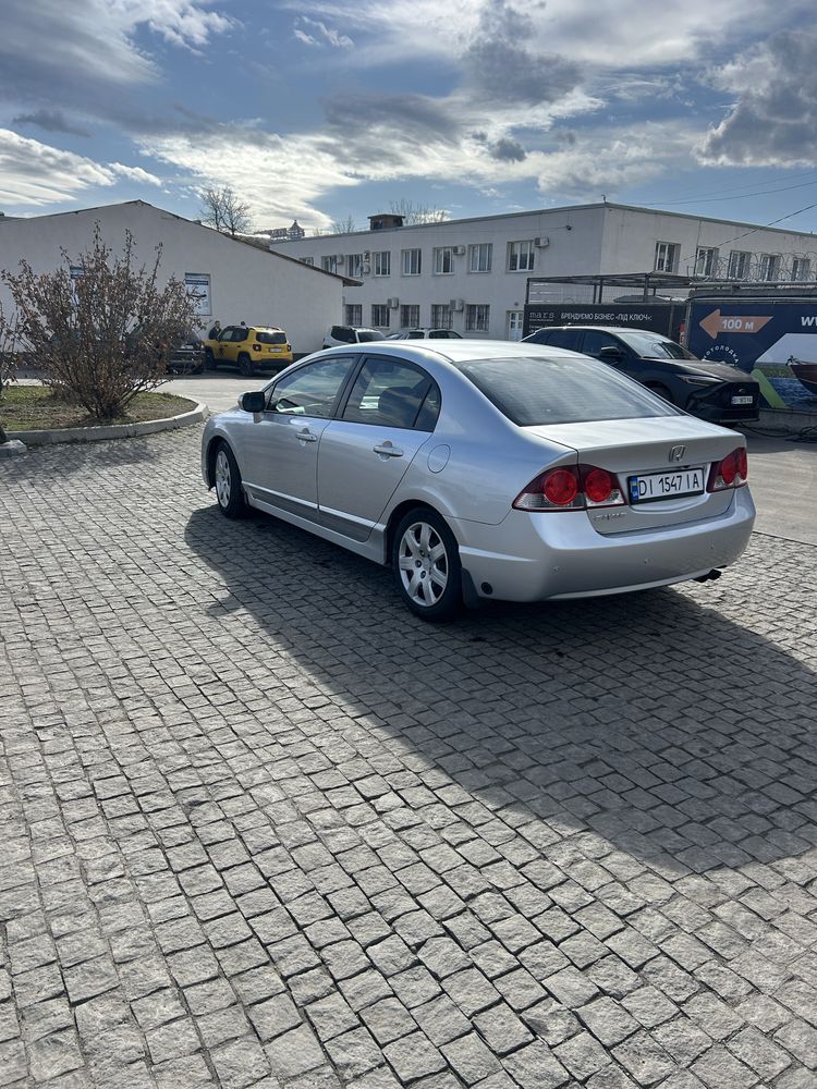 Honda Civic 2007 1,8 механічна Газ/бензин