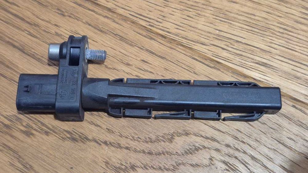 czujnik położenia walu korbowego BMW