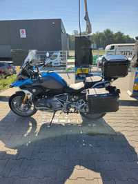 Motocykl BMW 1250 GS full ubrany