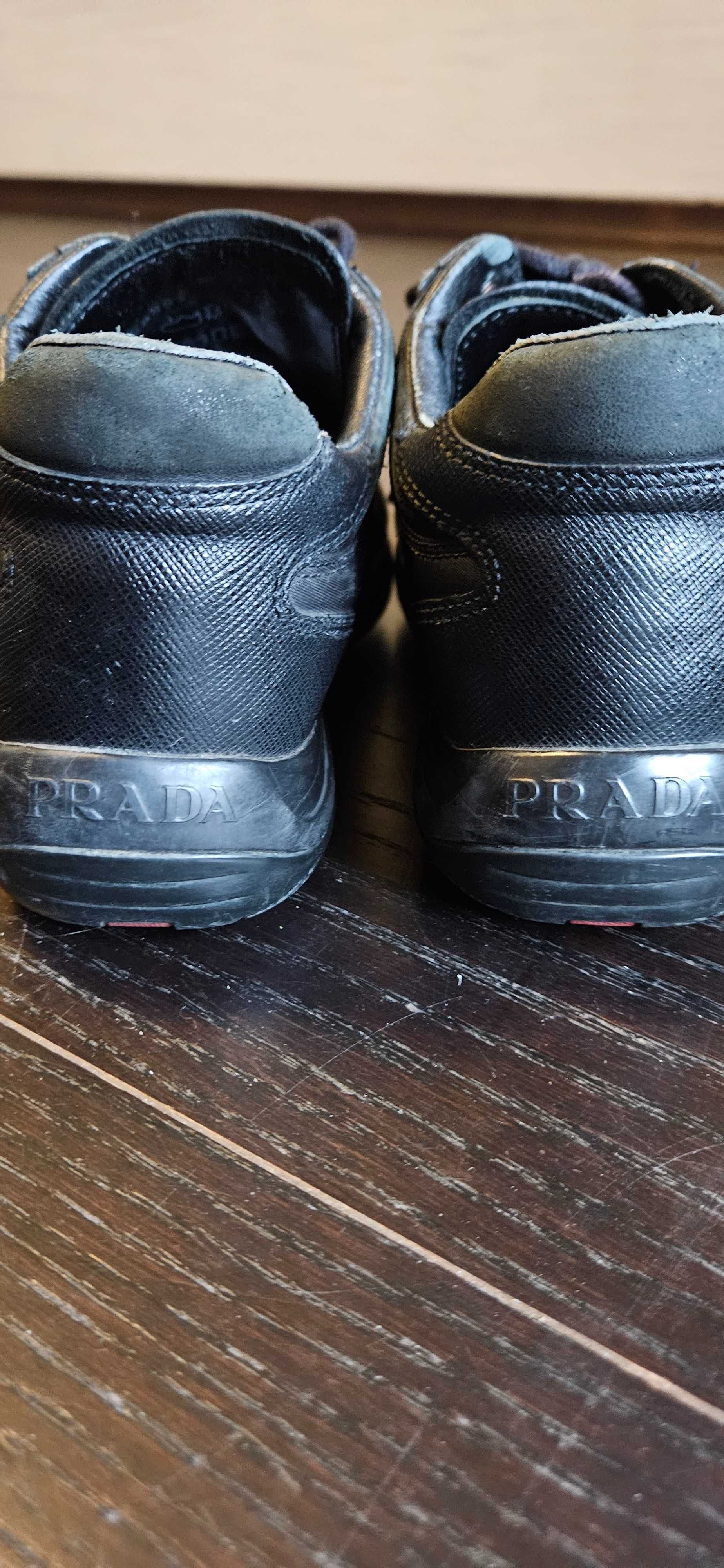 Кросівки Prada (оригінал). Розмір 36