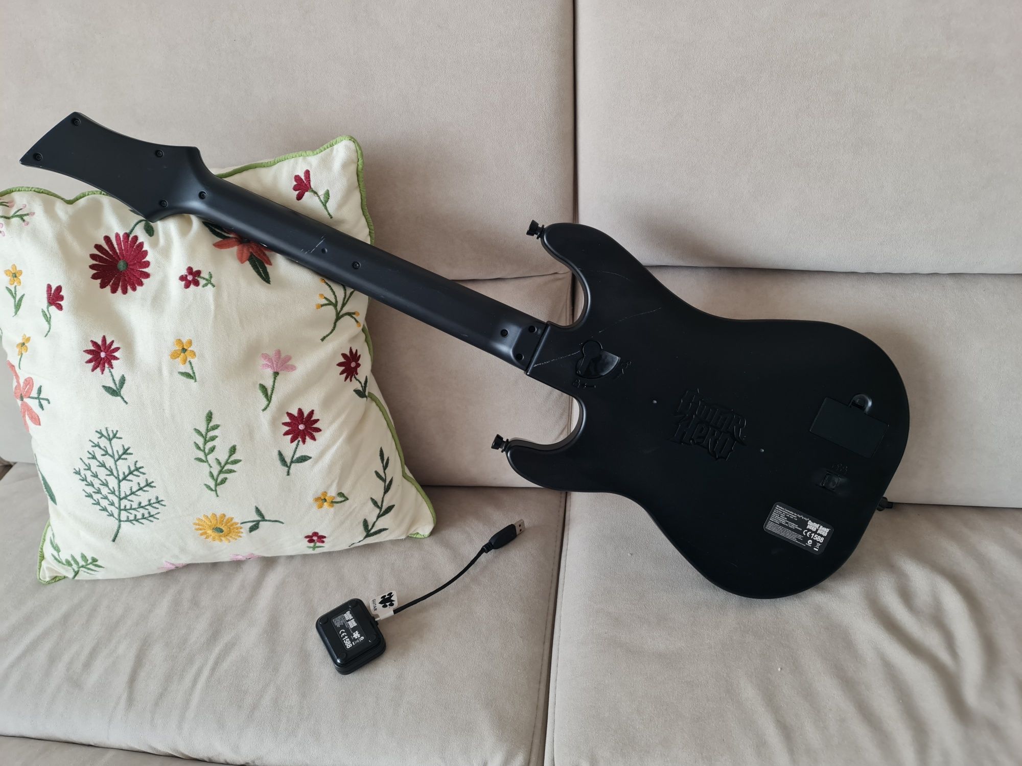 Gitara Guitar Hero PS3 PS4 PC bezprzewodowa z odbiornikiem