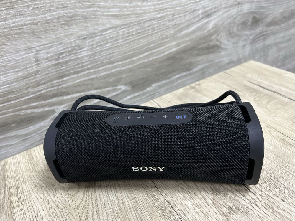 Sony ULT Field 1